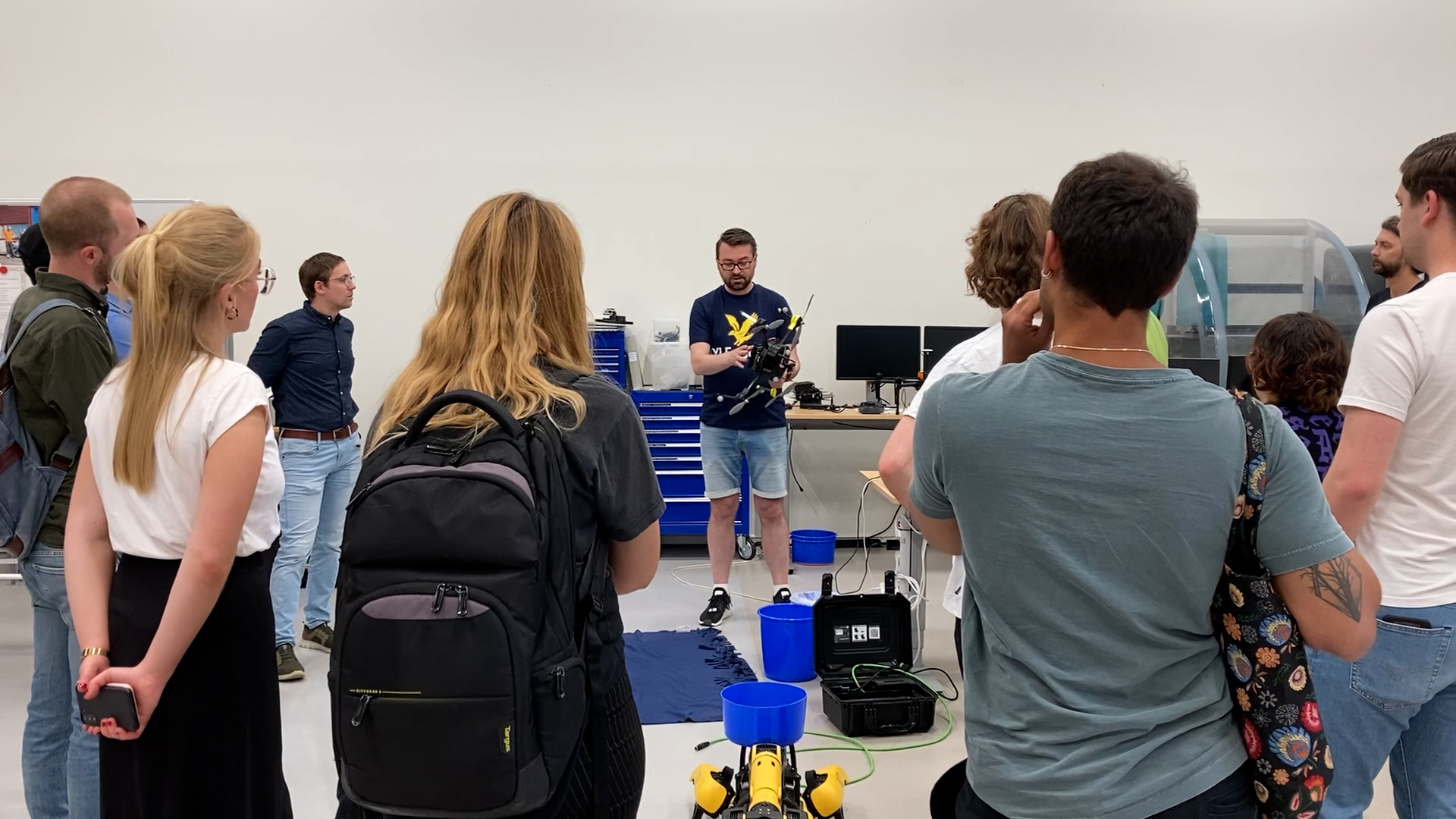 WARA-PS Summer School participants at the LiU Robot Lab.