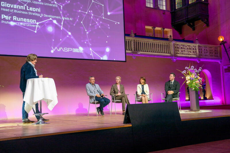 Panelsamtal ledd av Francis Lee. Fotograf Kalle Prorok