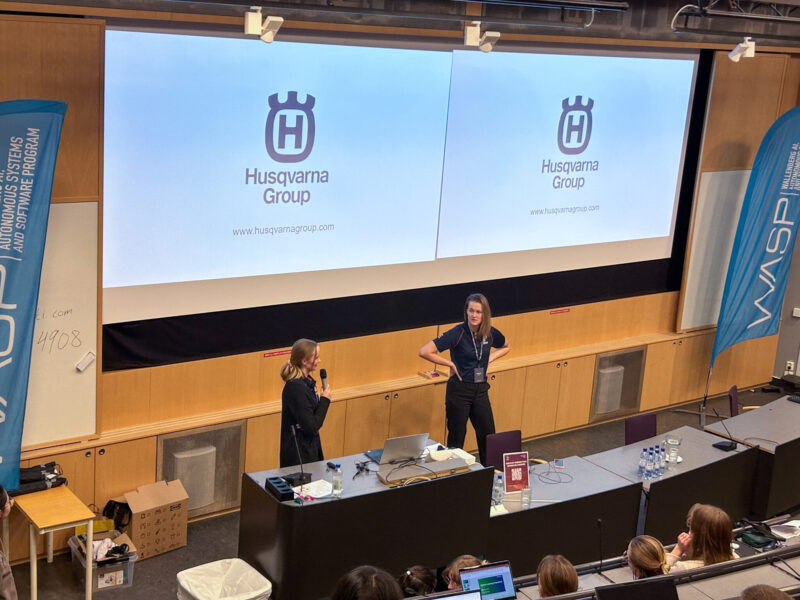 Saga Bergdahl, Software Engineer, Husqvarna and Elsa Björling, Software Engineer, Husqvarna.